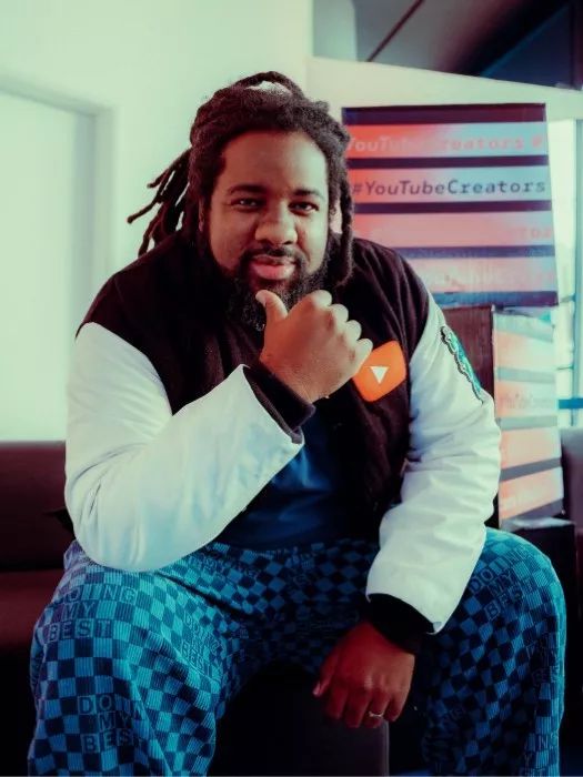 Afroragga Flowman, mestre e instrutor do curso Fundamentos do Rap
